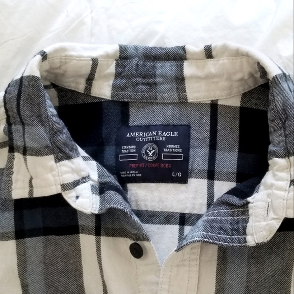 American Eagle Flannel - Picture 2 of 3